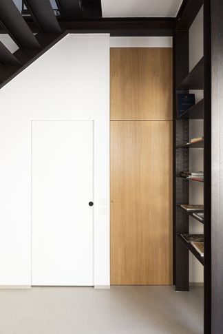 Open Space in stile contemporaneo di 25 di valeria ingrao architetto