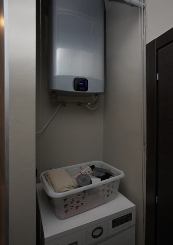 Bagno in stile soft industrial di 5 di Arar Studio di Arar Muna Isabella