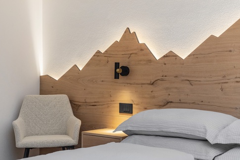 Camera da Letto in stile naturale di 15 di Arredamenti Andalo Camera da Letto in stile naturale di 15 di Arredamenti Andalo