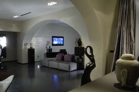 Open Space in stile contemporaneo di 230 di Sara Lucci Architetto