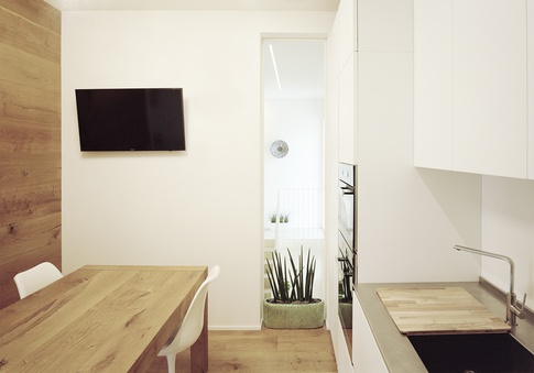 Cucina in stile scandinavo di 14 di ellevuelle architetti