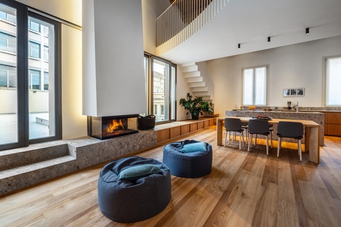 Open Space in stile contemporaneo di 70 di Arredamenti Andalo
