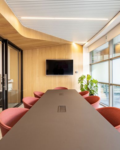 Open Space in stile contemporaneo di 55 di Frame Farm - Architecture & Design Open Space in stile contemporaneo di 55 di Frame Farm - Architecture & Design