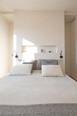 Camera da Letto in stile japandi di 14 di Studio di Architettura Barbara Vucusa Architetto Camera da Letto in stile japandi di 14 di Studio di Architettura Barbara Vucusa Architetto