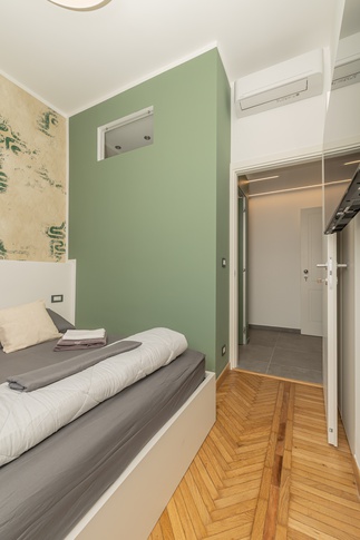 Camera da Letto in stile urban di 40 di Valentina Solera Architetto Camera da Letto in stile urban di 40 di Valentina Solera Architetto