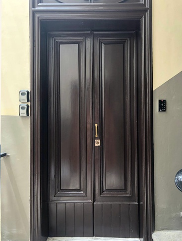 Ingresso in stile moderno di 5 di Giada Ileana Ingresso in stile moderno di 5 di Giada Ileana