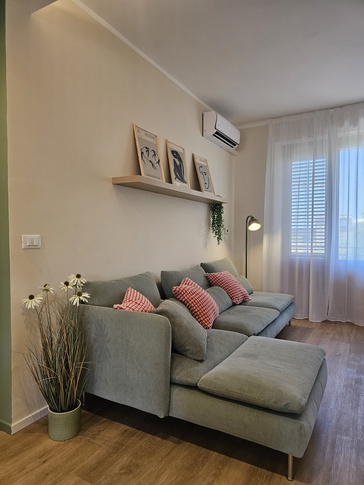 Open Space in stile contemporaneo di 40 di Alessandra Gambino Architetto - AGA Open Space in stile contemporaneo di 40 di Alessandra Gambino Architetto - AGA