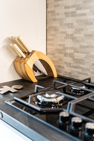 Cucina in stile contemporaneo di 11 di AD Design Cucina in stile contemporaneo di 11 di AD Design