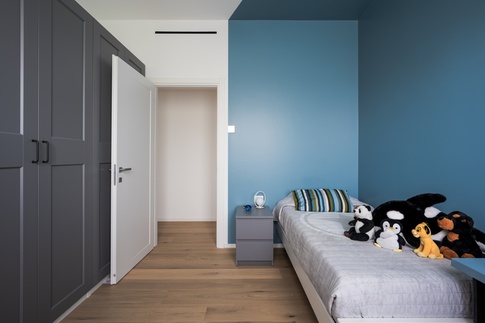 Cameretta Bambini in stile moderno di 11 di Annalisa Carli Architetto