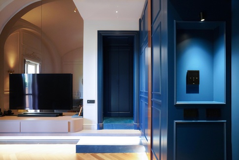 Soggiorno in stile classico di 25 di 2DA labdesign