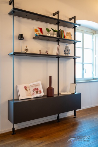 Soggiorno in stile contemporaneo di 24 di Agata Home Design