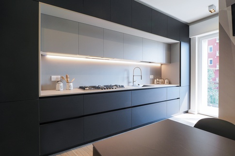 Cucina in stile contemporaneo di 10 di Desearq studio - architettura e interior design Cucina in stile contemporaneo di 10 di Desearq studio - architettura e interior design