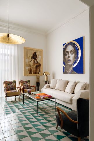Soggiorno in stile vintage di 30 di Coluccio architetti