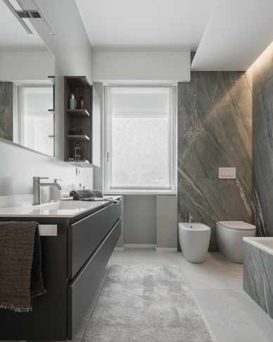 Bagno in stile moderno di 7 di Annalisa Carli Architetto