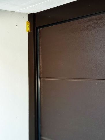 Garage in stile contemporaneo di 30 di architempore