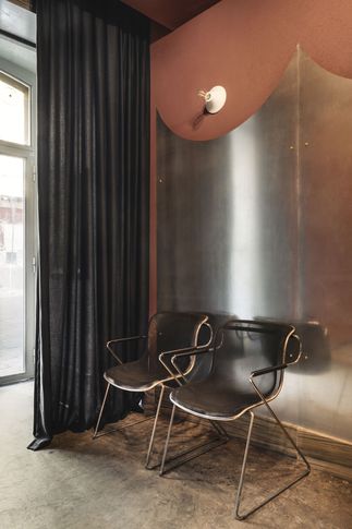 Open Space in stile contemporaneo di 35 di Valentina Buonanno