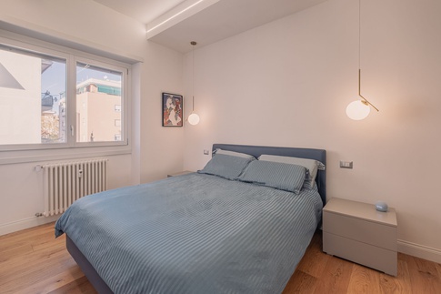 Camera da Letto in stile contemporaneo di 15 di Arch.j Floriana Ferraioli Camera da Letto in stile contemporaneo di 15 di Arch.j Floriana Ferraioli