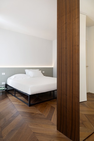 Camera da Letto in stile contemporaneo di 16 di Andrea Benedetti Architetto Camera da Letto in stile contemporaneo di 16 di Andrea Benedetti Architetto
