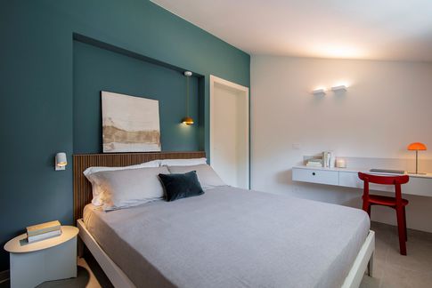 Camera da Letto in stile minimal di 10 di Cariolato Arredamenti