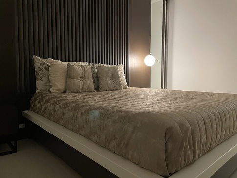 Camera da Letto in stile contemporaneo di 17 di IMA STUDIO