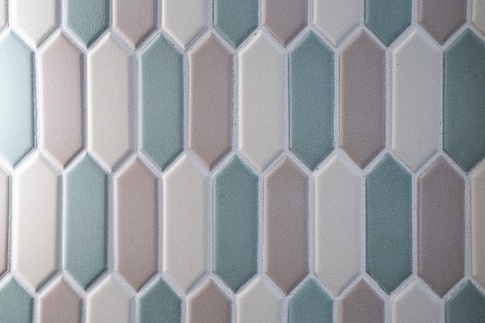 Bagno in stile contemporaneo di 3 di FCInteriorDesignStudio |