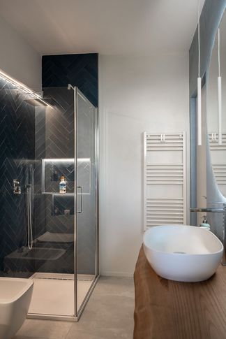 Bagno in stile contemporaneo di 5 di Patrizia Drudi Architetto Bagno in stile contemporaneo di 5 di Patrizia Drudi Architetto