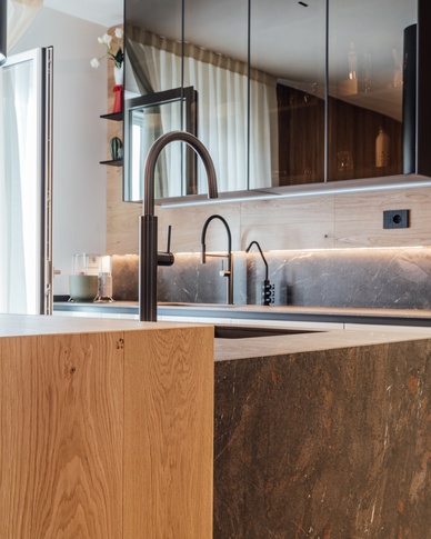 Open Space in stile contemporaneo di 59 di Francesco Cardano Interior Designer Open Space in stile contemporaneo di 59 di Francesco Cardano Interior Designer