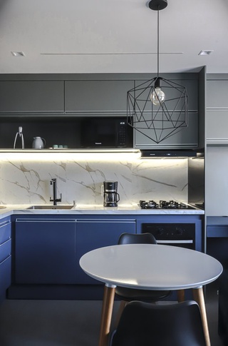 Open Space in stile moderno di 20 di Guzlive