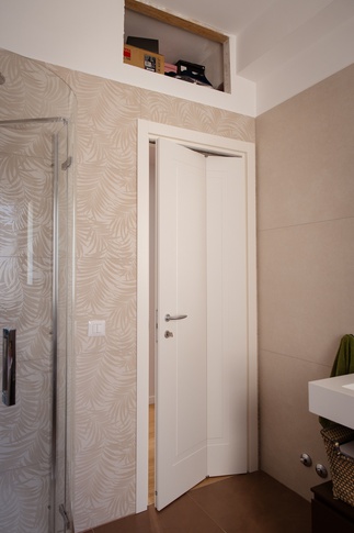 Bagno in stile urban jungle di 9 di Prototype Design&Arc Bagno in stile urban jungle di 9 di Prototype Design&Arc