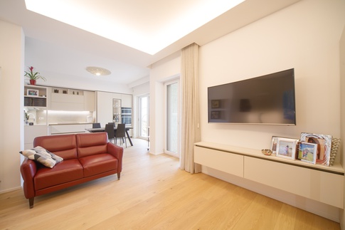 Open Space in stile contemporaneo di 40 di Carla Gatto Architetto