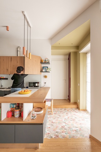 Open Space in stile contemporaneo di 35 di Caleidoscopio Architettura