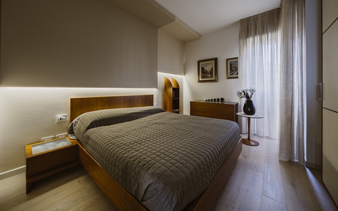 Camera da Letto in stile contemporaneo di 16 di Annalisa Carli Architetto