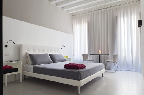 Camera da Letto in stile eclettico di 30 di COLLETTIVO_INVƎRSO