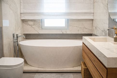 Bagno in stile contemporaneo di 10 di Salvatore Sito Interior Designer