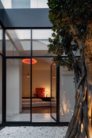 Open Space in stile contemporaneo di 450 di Studiounoarchitettura