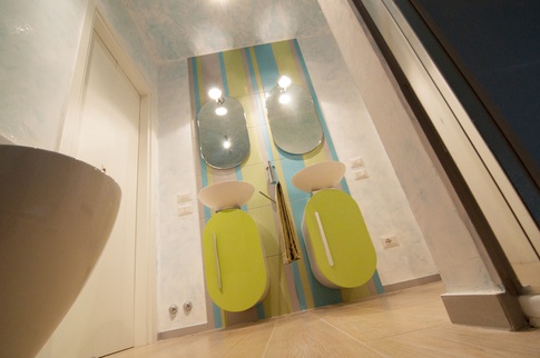 Bagno in stile minimal di 6 di Rachele Biancalani Studio