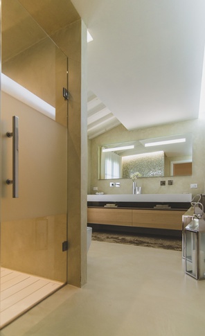 Bagno in stile contemporaneo di 9 di Arch. Enrico Marradini