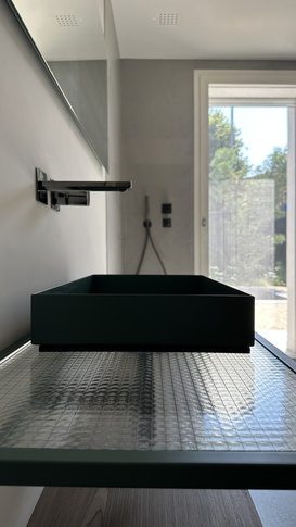 Bagno in stile contemporaneo di 10 di Andrea Benedetti Architetto Bagno in stile contemporaneo di 10 di Andrea Benedetti Architetto