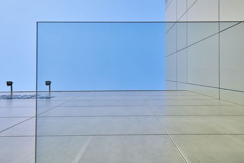 Facciata in stile industriale di null di Lorenzo Franzi | Fotografia