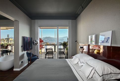 Camera da Letto in stile classico di 15 di Adriano Pecchio Photographer