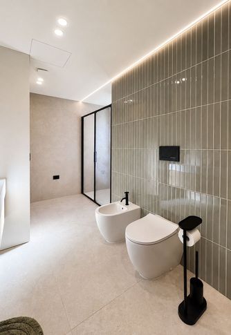 Bagno in stile mediterraneo di 10 di MAMA design