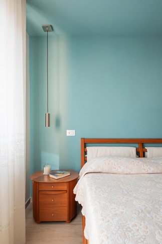 Camera da Letto in stile contemporaneo di 14 di Arch.j Floriana Ferraioli Camera da Letto in stile contemporaneo di 14 di Arch.j Floriana Ferraioli
