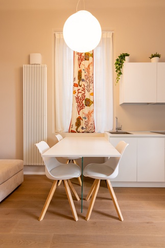 Open Space in stile contemporaneo di 22 di Micro Interior Design