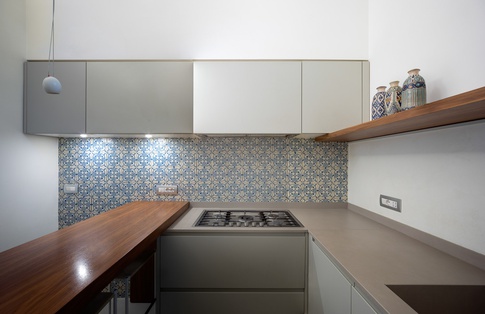 Cucina in stile mediterraneo di 8 di Valentina Garraffa architetto light designer