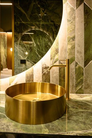 Bagno in stile contemporaneo di 20 di Salvatore Sito Interior Designer