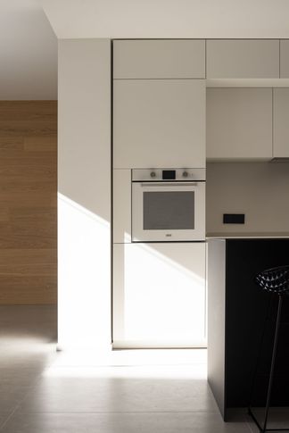 Open Space in stile contemporaneo di 70 di valeria ingrao architetto