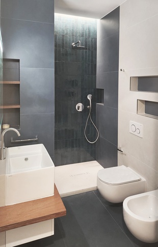 Bagno in stile contemporaneo di 5 di STUDIO FABIO VIZZI ARCHITETTURA