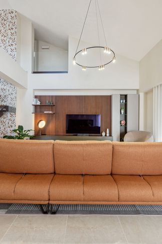 Open Space in stile contemporaneo di 65 di Ciquadro Architetti