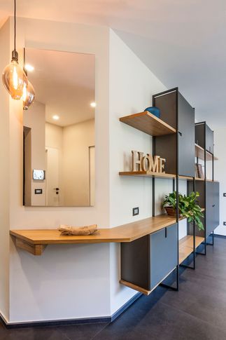 Open Space in stile moderno di 50 di Pucciarelli Architetti