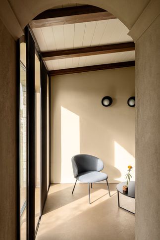 Camera da Letto in stile minimal di 25 di VALENTINA AUTIERO architecture │ interiors │ design projects Camera da Letto in stile minimal di 25 di VALENTINA AUTIERO architecture │ interiors │ design projects